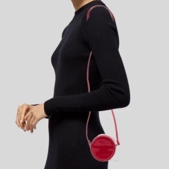 NWT MARC JACOBS Mini 4" Glossy Red Patent Leather Crossbody Adjustable Round - Picture 2 of 5